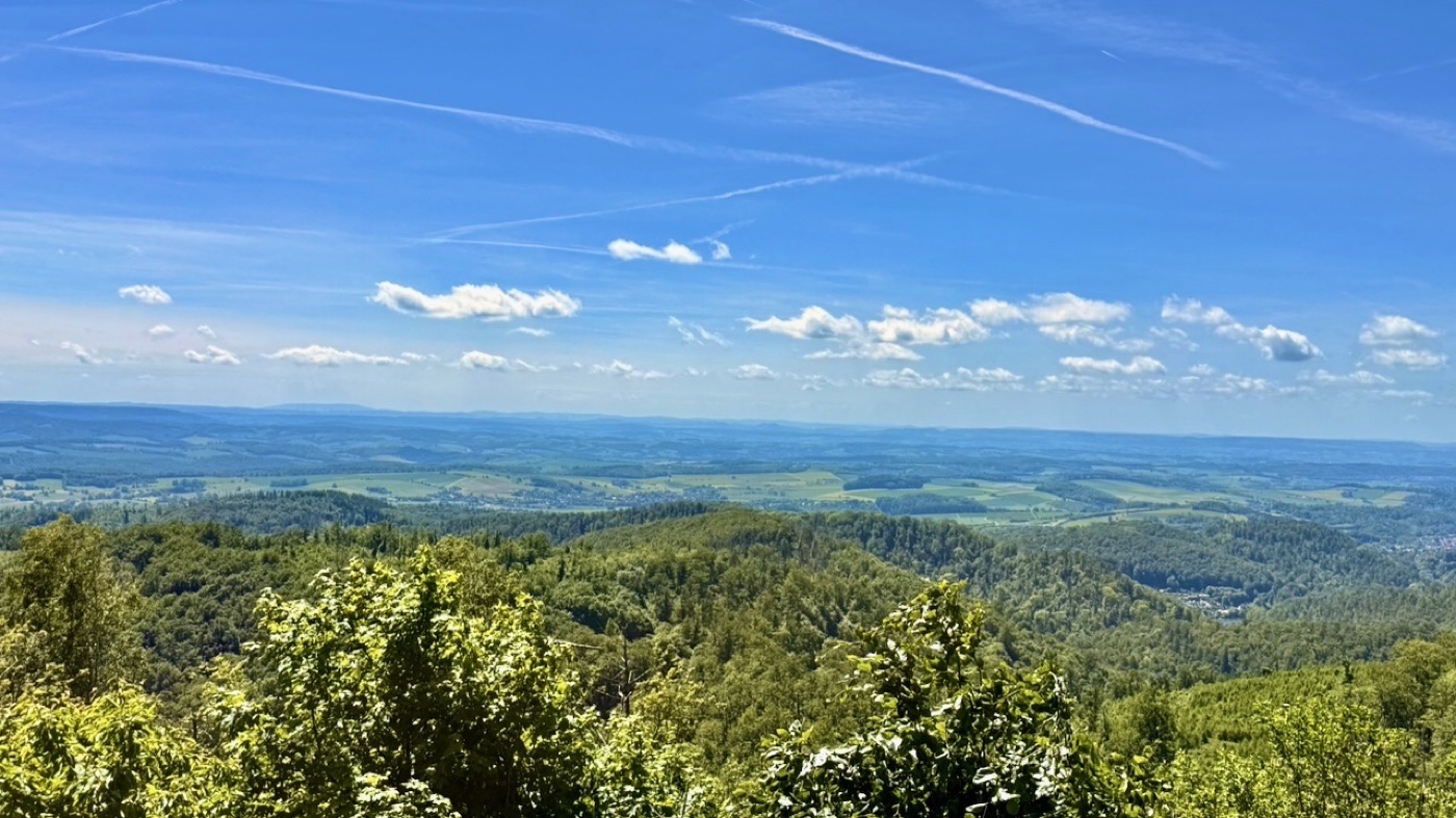 Ausblick Nord vom Ravensberg Bad Sachsa über den Südharz